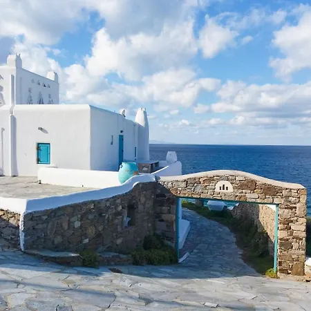 Cavo Delos Villa